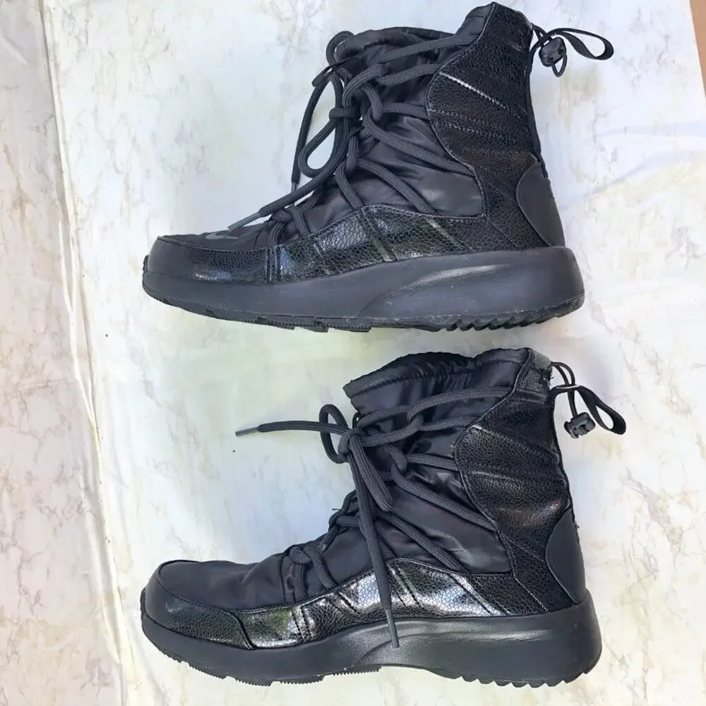 Nike Tanjun High Rise Sneaker Boot Black Lace Up 8.5